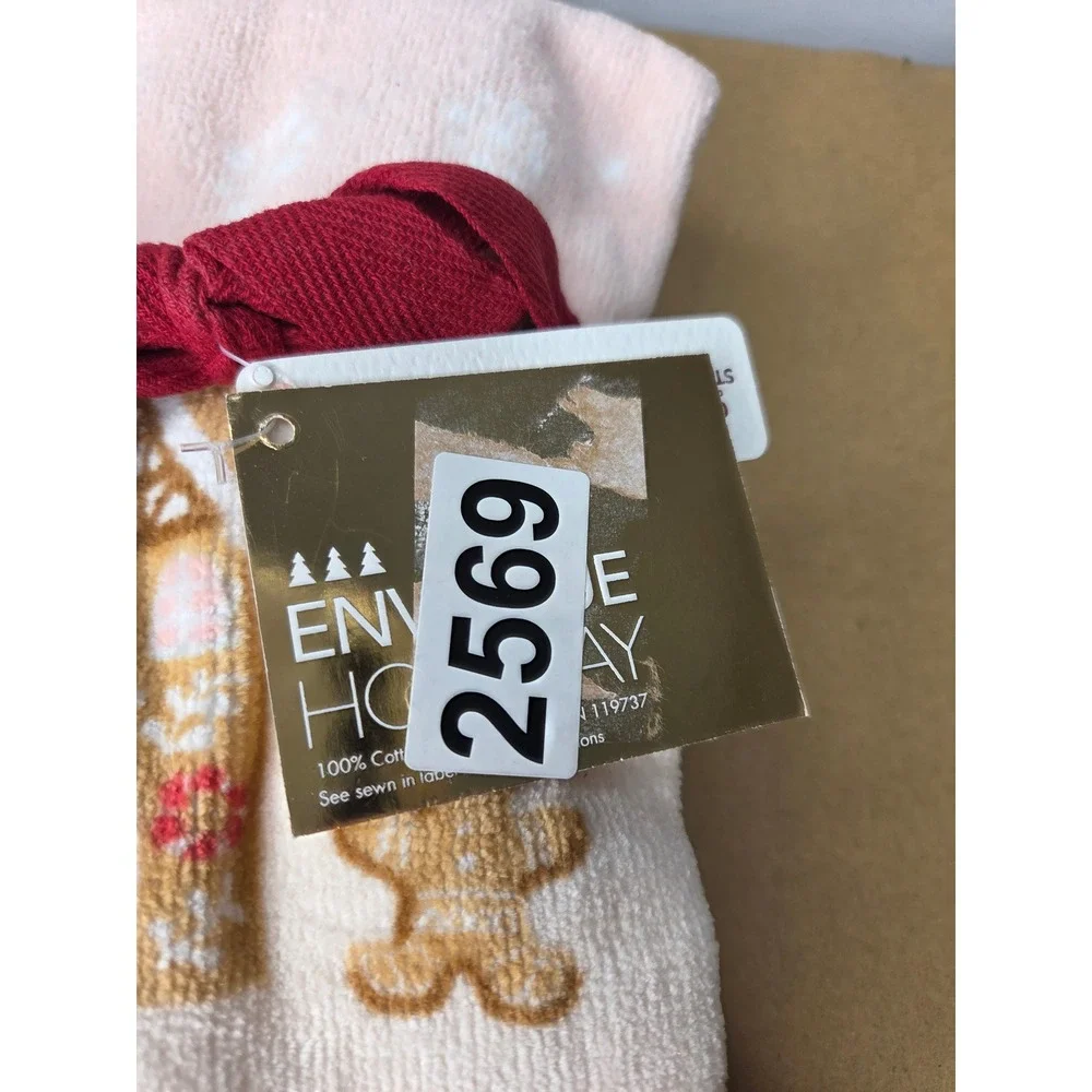 Envogue Pink Holiday Gingerbread House Hand Towels Set of 2 New